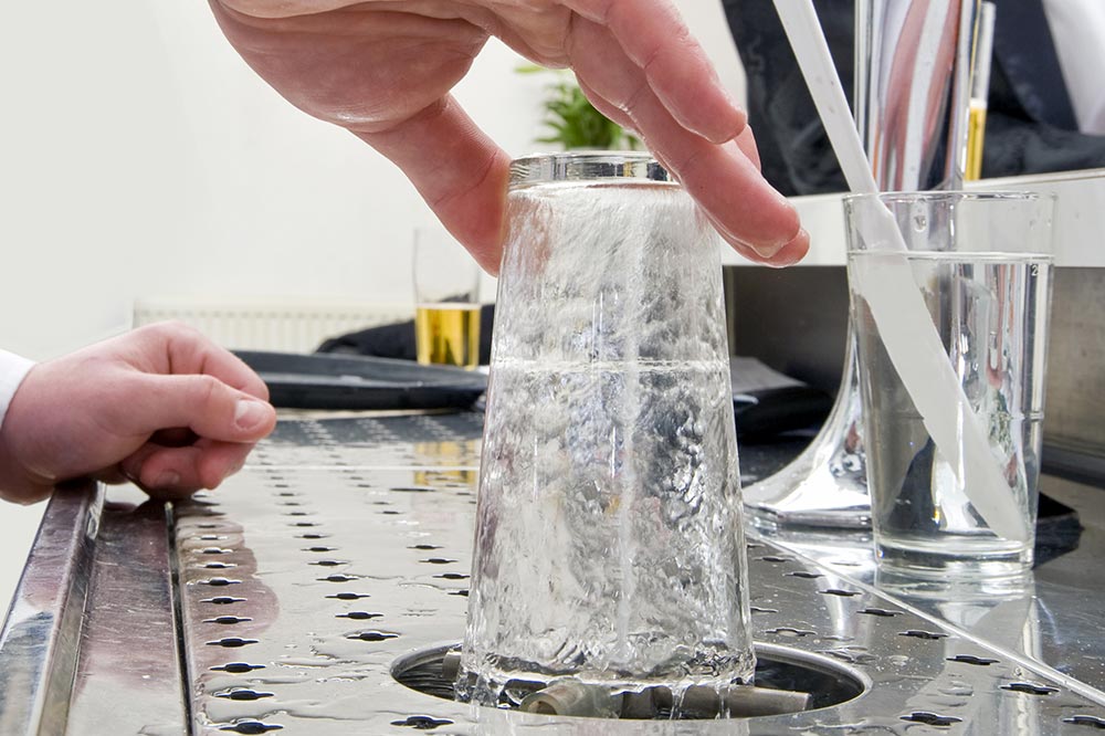 Commercial Kitchen Sinks